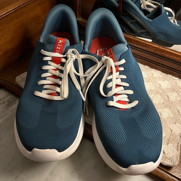 KIZIK Classic Athens Hands Free Slip On Sneakers Deep Sea Blue Men's‎ Size 10.5 - Picture 2 of 6